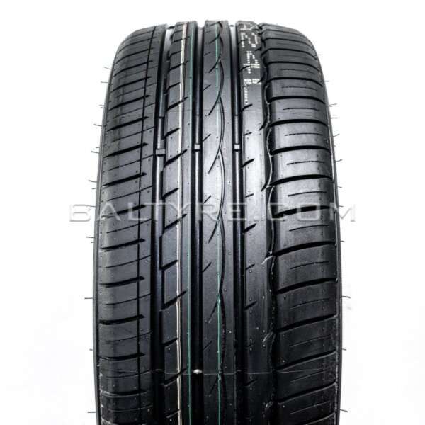 Gumiabroncsok személyes nyári 215/40R18 89W Comforser CF710